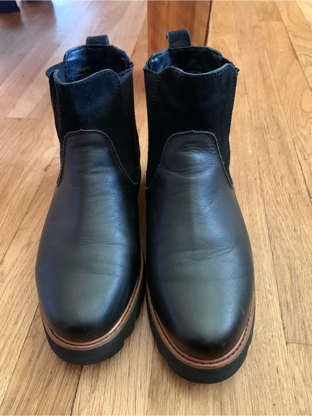 Roxy Marren Black Leather & Suede Ankle Boots - Stylish Women’s Booties